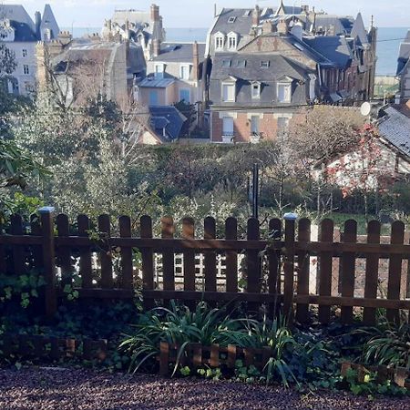 Les Lucioles, Trouville- Sur-Mer Extérieur photo